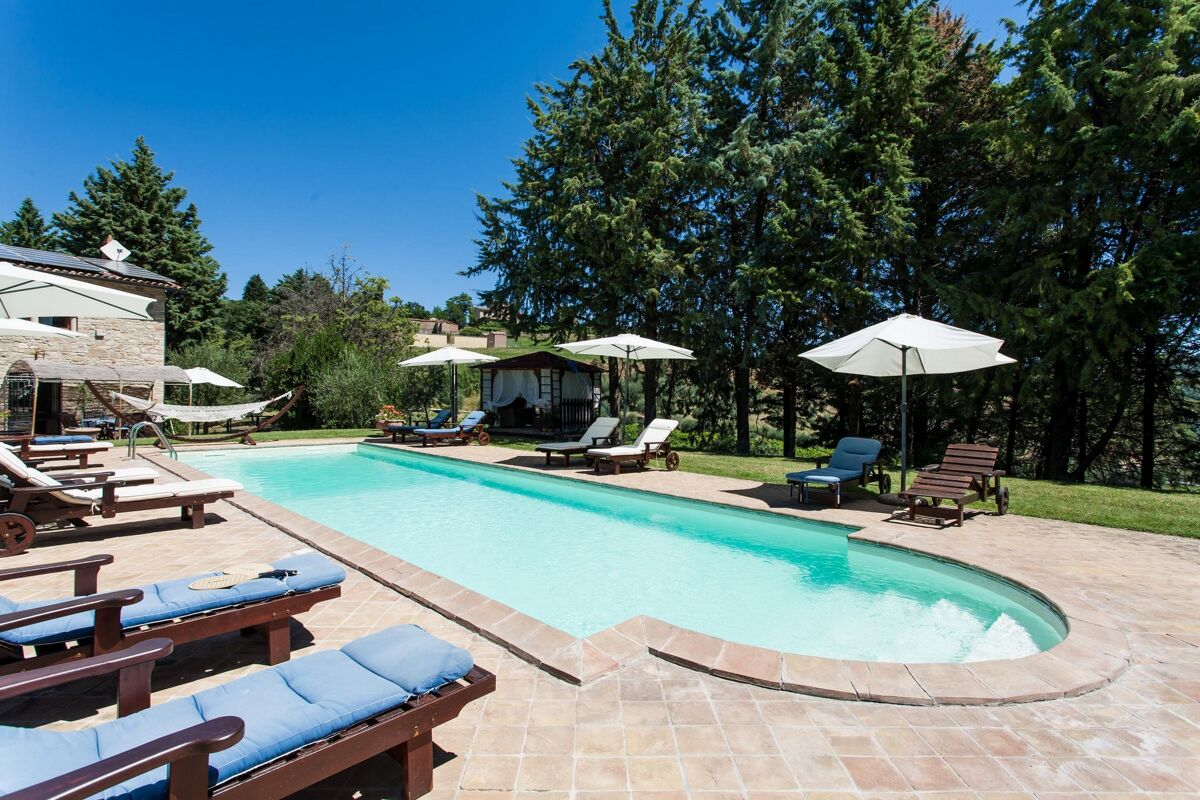 Swimming pool view House Ramazzano - Le Pulci