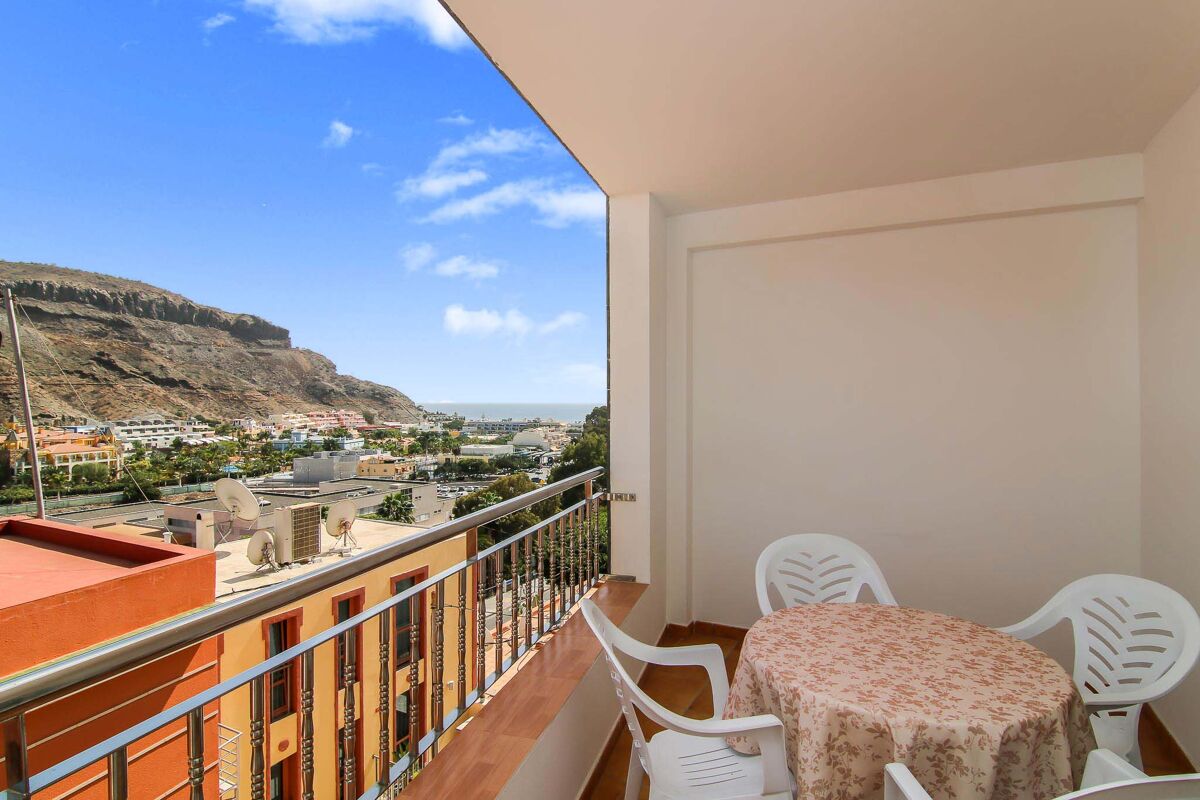 Balcony Apartment Lomo Quiebre