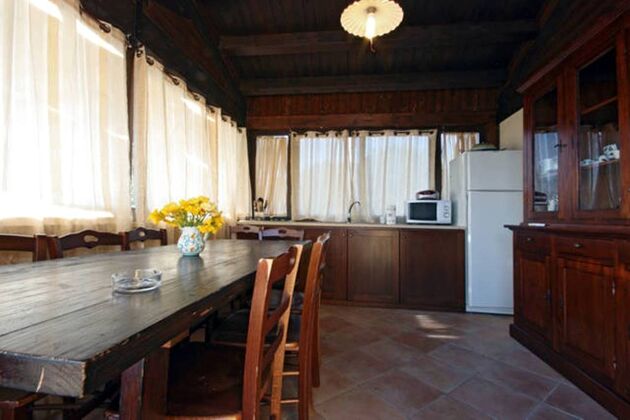 Appartement 5 km away from the beach for 4 ppl. with shared pool