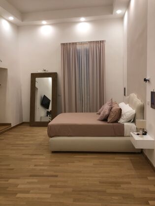 Espectacular apartamento a 500 m de la playa para 10 pers. en Napoli