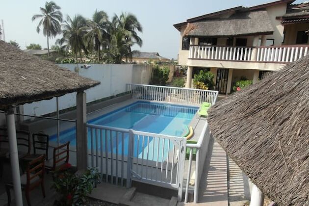 10 m away from the beach! Nice studio for 2 ppl. with shared pool