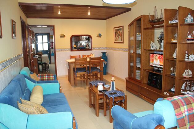 Hübsche Wohnung für 4 Pers. mit Balkon in Gafanha da Nazaré