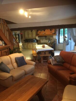 House for 6 ppl. with garden and terrace at Bergères-lès-Vertus