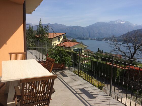 Appartement 2 km away from the beach for 4 ppl. at Tremezzina