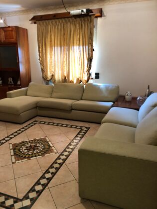Spacious appartement for 6 ppl. with balcony at Cosenza