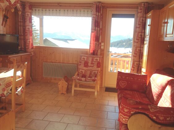 Nice appartement 300 m away from the slopes for 4 ppl. at Hauteluce