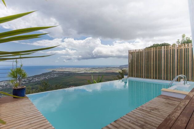 Villa para 12 pers. con piscina, vistas al mar y terraza en Saint-Paul