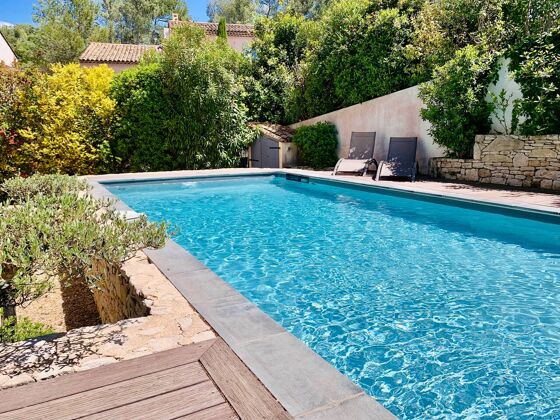 Villa pour 6 pers. avec piscine, jardin et terrasse à Mallemort