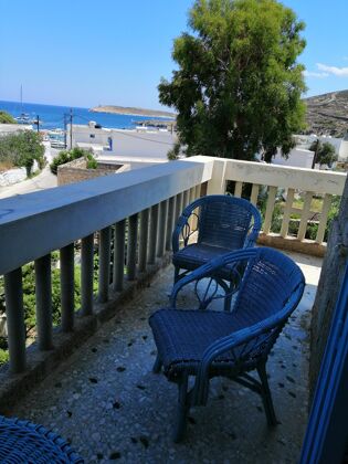 Apartamento para 6 pers. con vistas al mar y balcón en Kimolos