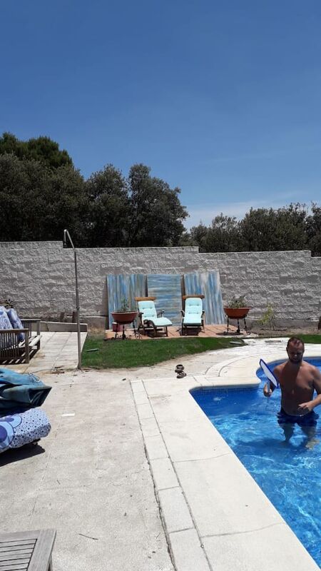 Vista a la piscina Casa Villaviciosa de Odón