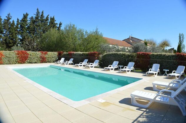 Appartement pour 5 pers. avec piscine partagée et jardin à Monteux