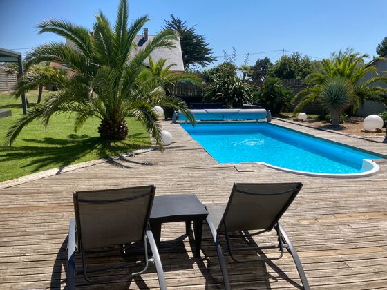 Villa a 400 m de la playa para 10 pers. con piscina, jardín y terraza