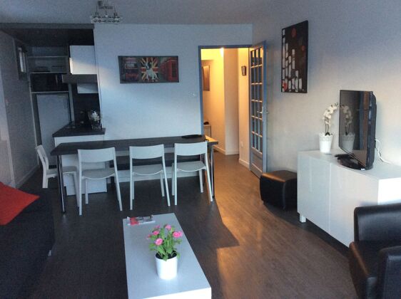 Nice appartement for 6 ppl. with balcony at Mont-de-Lans