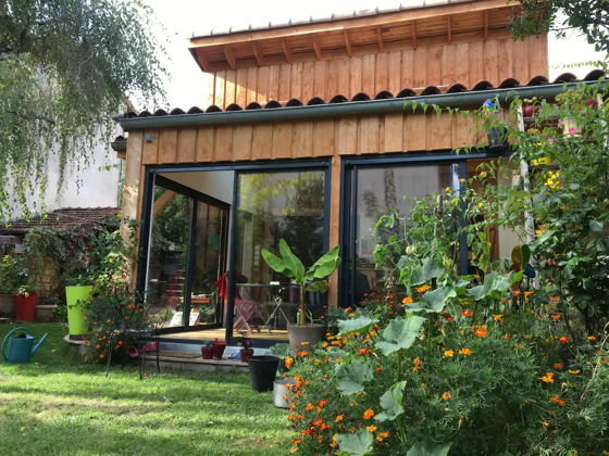 Hübsche Hütte für 2 Pers. mit Garten in Lamastre