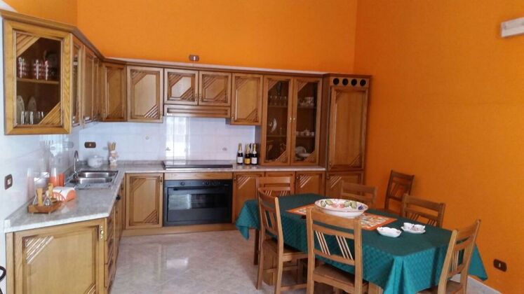 Nice appartement 1 km away from the beach for 4 ppl. at Avola