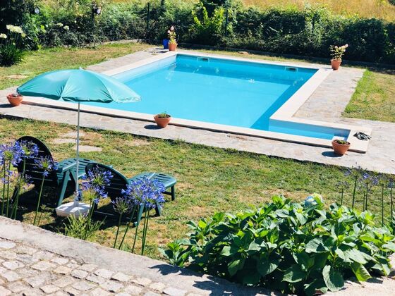 Tolles Haus für 4 Pers. mit Zugang zum Pool und Balkon in Águeda