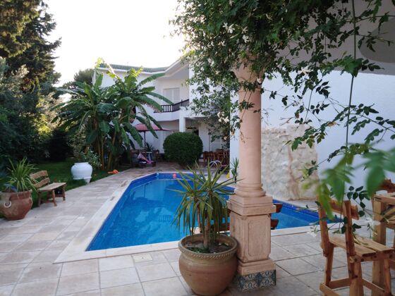 Big villa for 12 ppl. with swimming-pool and garden at Hammamet