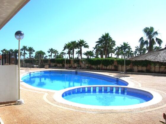 100 m away from the beach! Appartement for 6 ppl. with shared pool