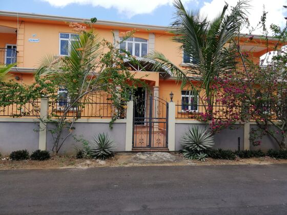 300 m away from the beach! Appartement for 5 ppl. at Trou-aux-Biches