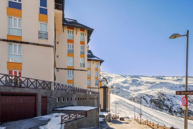Beautiful appartement for 5 ppl. with shared pool at Sierra Nevada