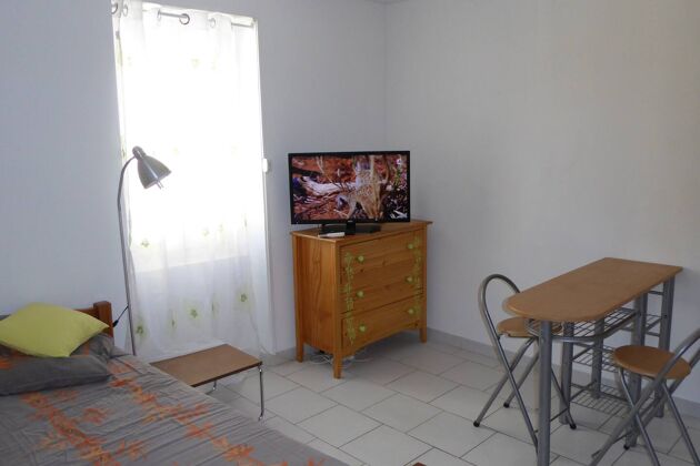 Nice appartement for 2 ppl. with terrace at Marseille