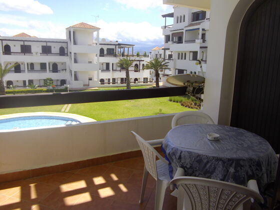 Bonito apartamento para 6 pers. con piscina compartida en Cabo Negro
