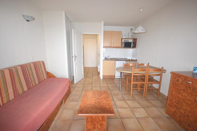 300 m away from the beach! Studio for 4 ppl. with shared pool