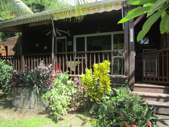 100 m away from the beach! Nice bungalow for 5 ppl. with jacuzzi