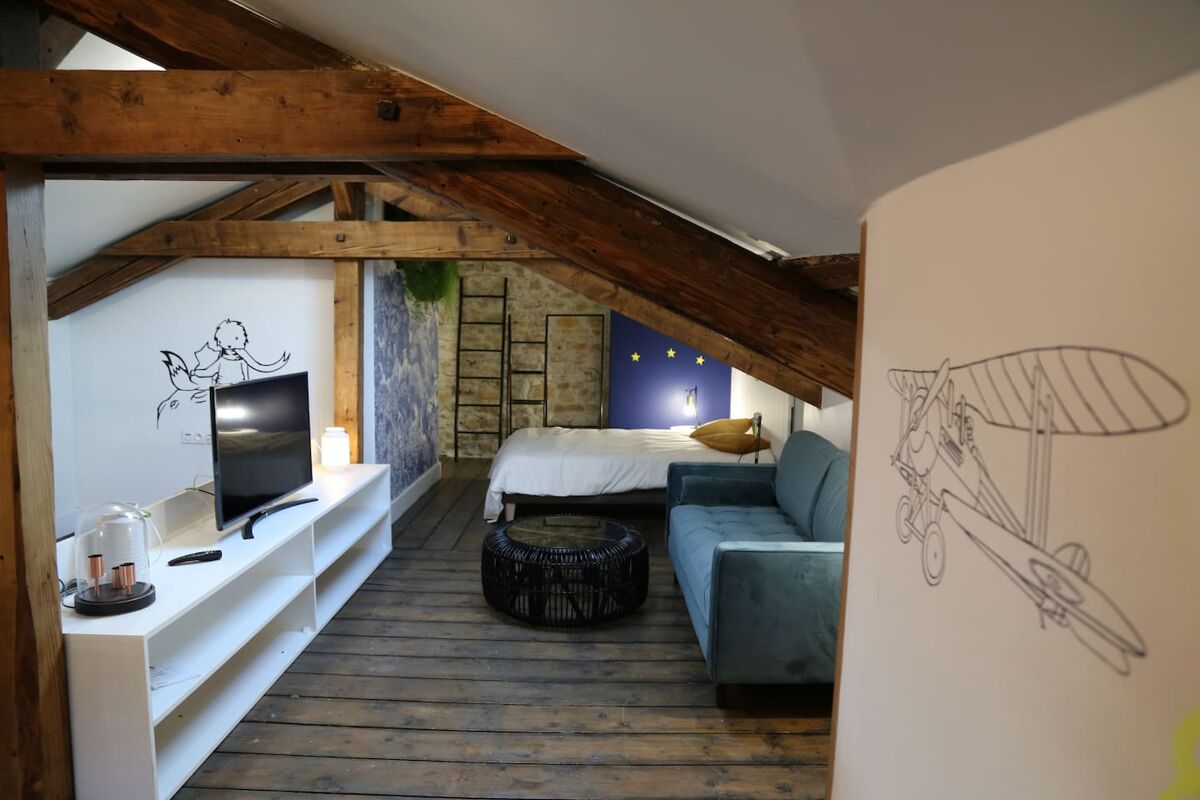 Schlafzimmer Ferienwohnung Saint-Cyr-au-Mont-d'Or