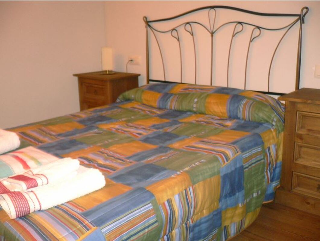 Schlafzimmer Ferienwohnung Laspaúles