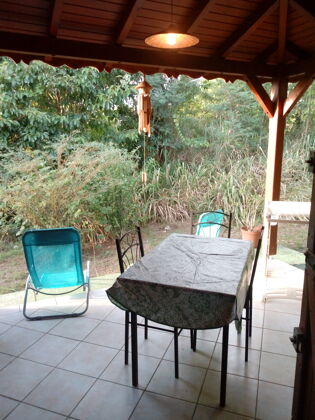 Bungalow 3 km away from the beach for 2 ppl. with terrace at Le Gosier