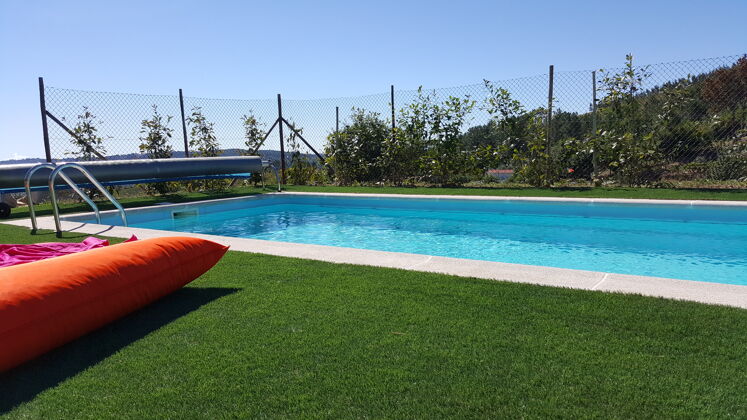 Bello bungalow per 6 pers. con accesso piscina e terrazza a Furtado