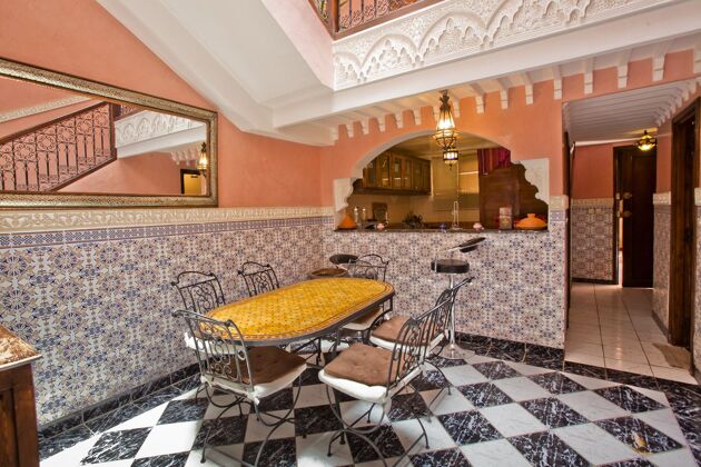 Wohnung für 4 Pers. mit Zugang zum Pool und Garten in Marrakesh