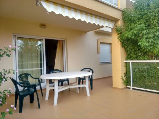 300 m away from the beach! Appartement for 5 ppl. with shared pool