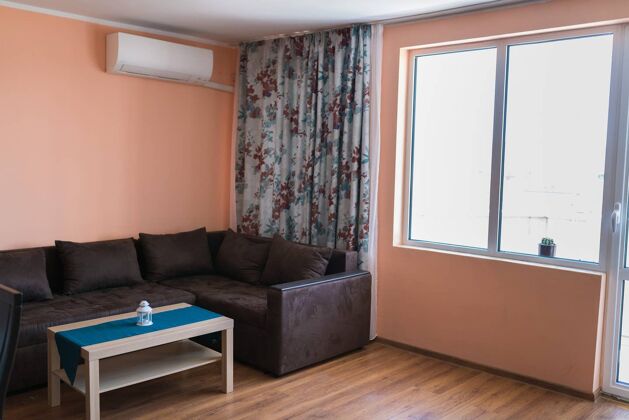 Hübsche Wohnung für 4 Pers. mit Balkon in Varna
