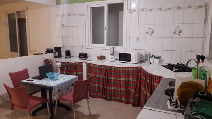 Nice appartement 10 km away from the beach for 8 ppl. at Les Abymes