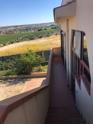 Appartement 400 m away from the beach for 4 ppl. with garden at Menfi