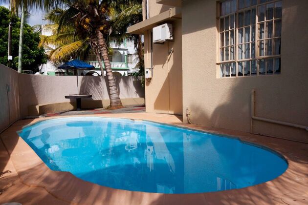 Joli appartement à 1 km de la plage pour 6 pers. avec piscine partagée