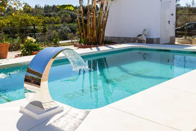 Jolie villa pour 6 pers. avec piscine, jardin et terrasse à Málaga