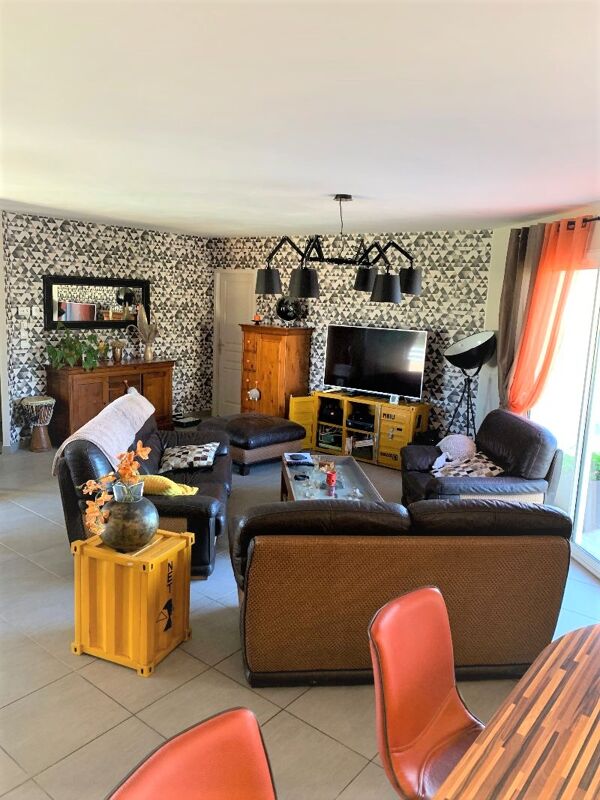 Living room Villa Saint-Martin-Lacaussade
