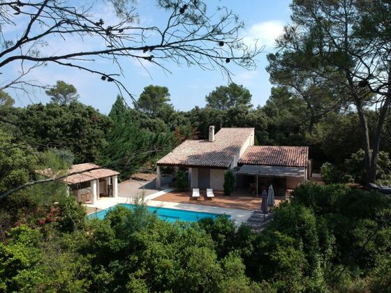Villa per 11 pers. con piscina, giardino e terrazza a Le Thoronet