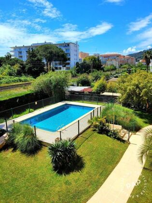 Nice appartement for 4 ppl. with shared pool and sea view at Vallauris