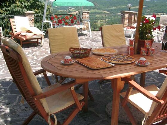 Nice appartement for 6 ppl. with shared pool at Assisi