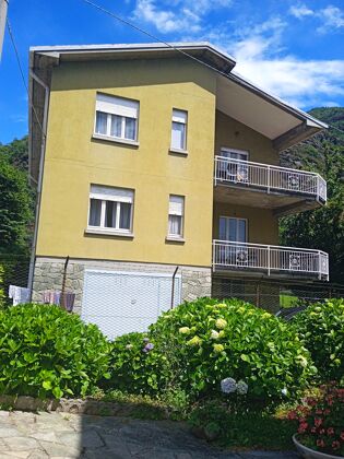 Appartamento per 8 pers. con giardino, terrazza e balcone a Dervio
