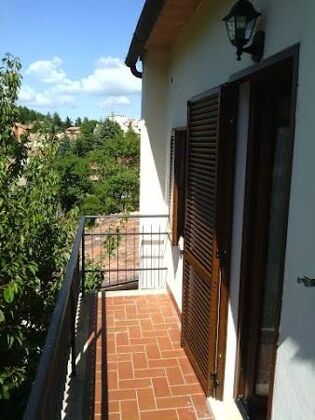 Appartement for 8 ppl. with garden and balcony at Monticello Amiata