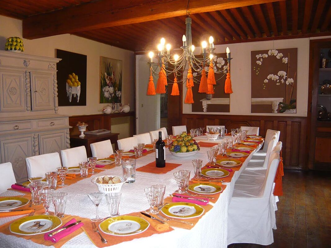 Dining room Mansion/Castle Satillieu