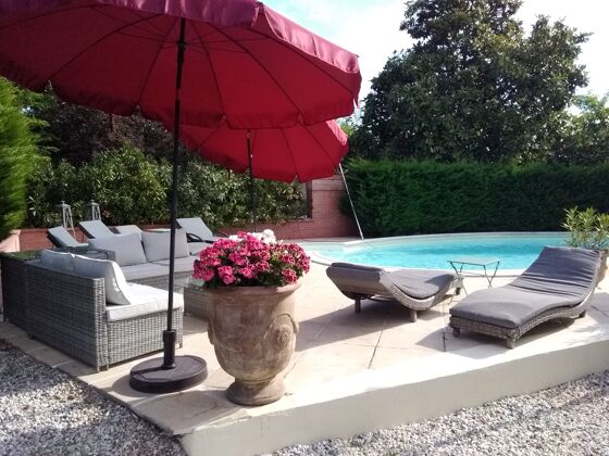 Villa pour 8 pers. avec piscine, jardin et terrasse à Arsac