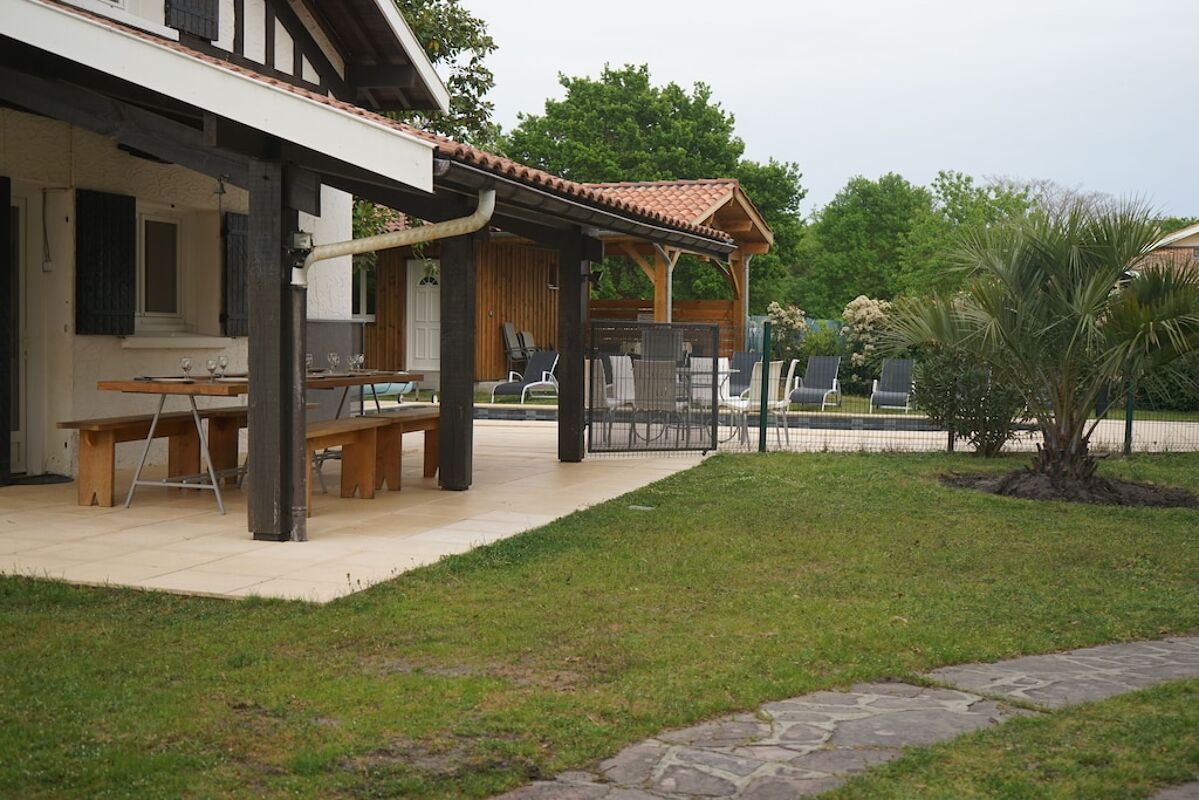 Jardin Villa Sainte-Eulalie-en-Born