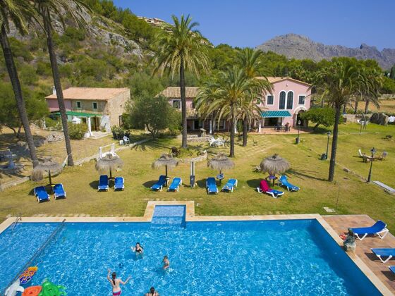 Appartement pour 8 pers. avec piscine partagée et jardin à Pollença