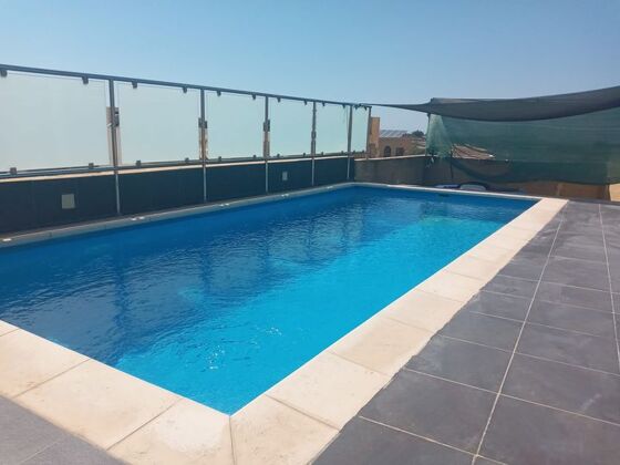 Villa exceptionnelle pour 10 pers. avec piscine à L-Għarb